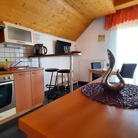 Romantische Studiowohnung Im Chaletstil, Mit Vier Sternen Bewertet *